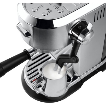 Детальное фото товара: DeLonghi EC950.M