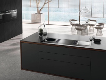 Детальное фото товара: Miele CS 7641 FL