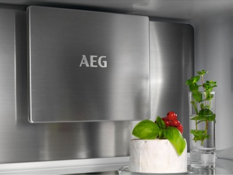 Детальное фото товара: AEG NSC8M191DS
